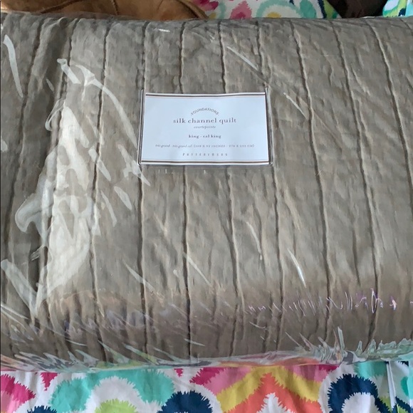 Pottery Barn Bedding Quilt Poshmark